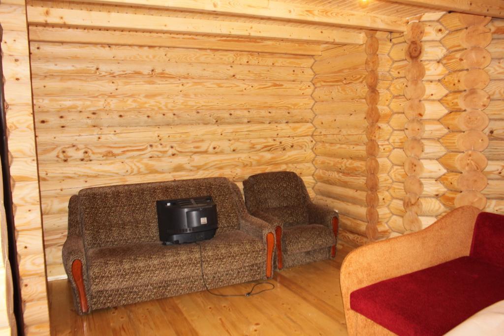 Sadyba Kazkove Dzherelo Verkhovyna Chambre photo