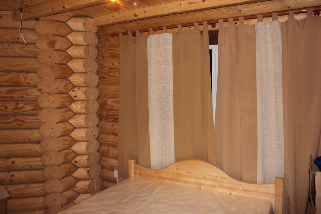 Sadyba Kazkove Dzherelo Verkhovyna Chambre photo